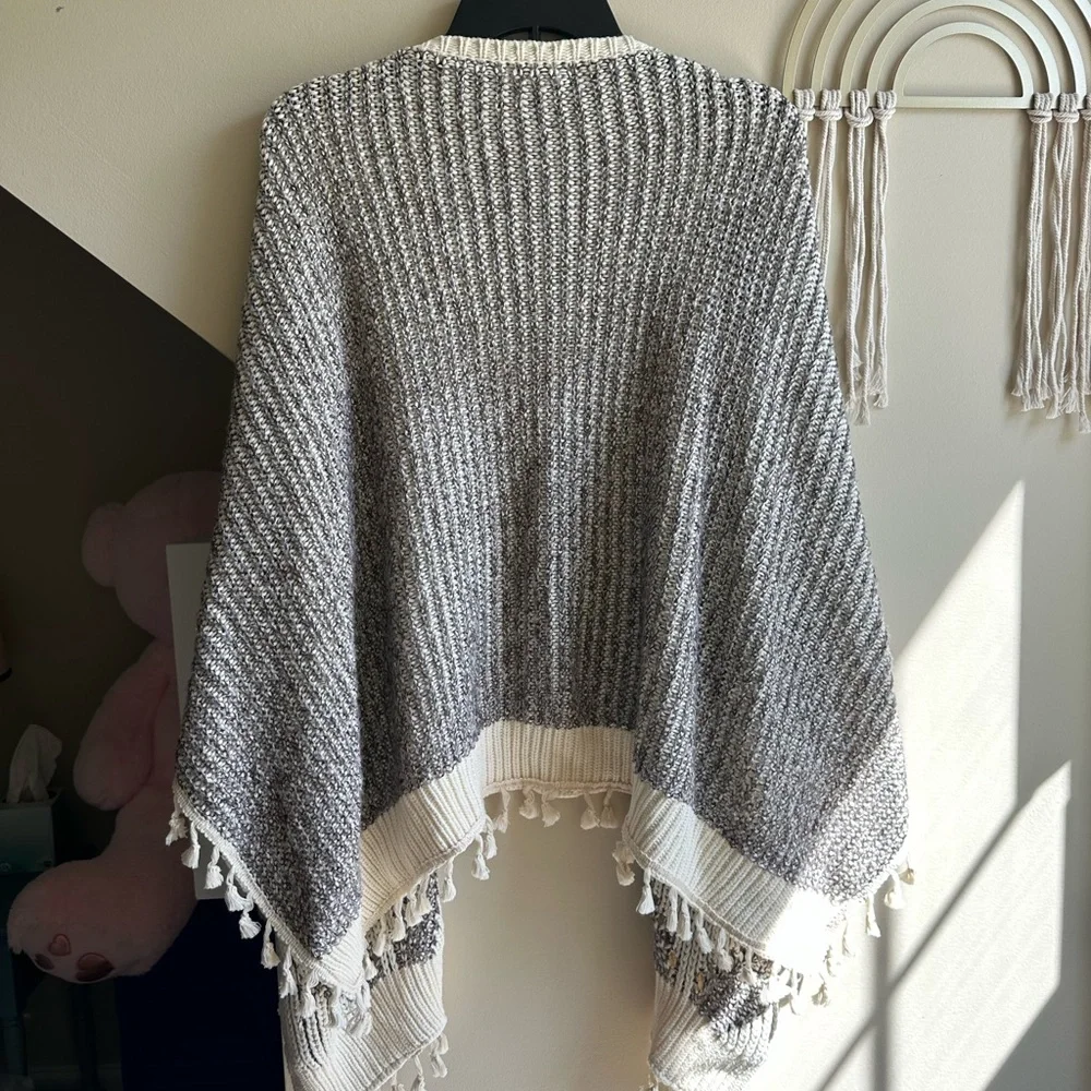 Anthropologie Black and Cream Knit Poncho - Picture 9 of 13